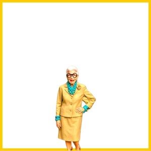 Carlisle Women’s Wool/Cashmere Suit. Yelloww Chartreuse. Size 2